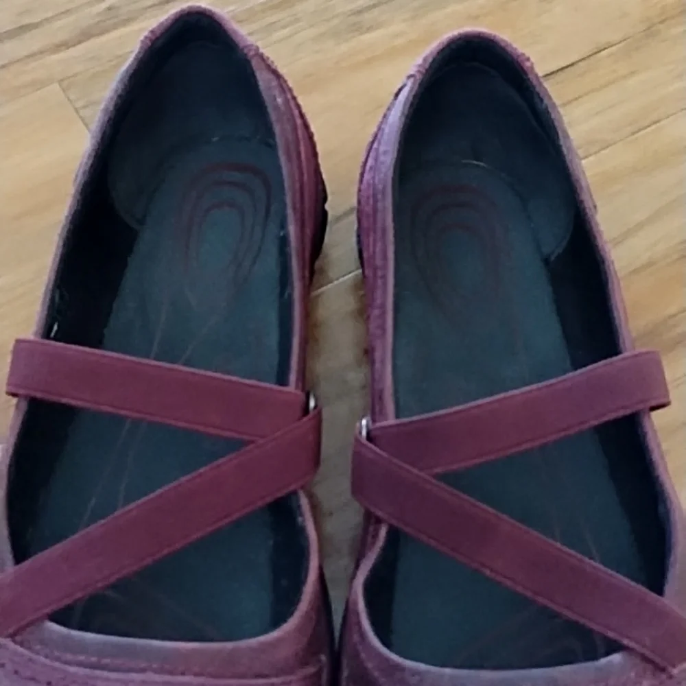 Keen Women's Rivington CNX Criss Cross - Picture 7 of 10